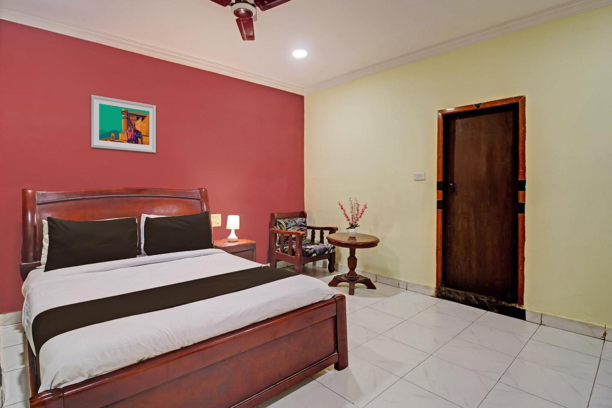 Hotel O Ruma Near Nampally Railway Station Hyderabad Ngoại thất bức ảnh